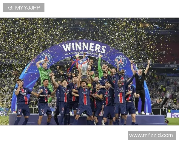 闪耀绿茵场的F字母足球明星们的传奇故事与辉煌成就