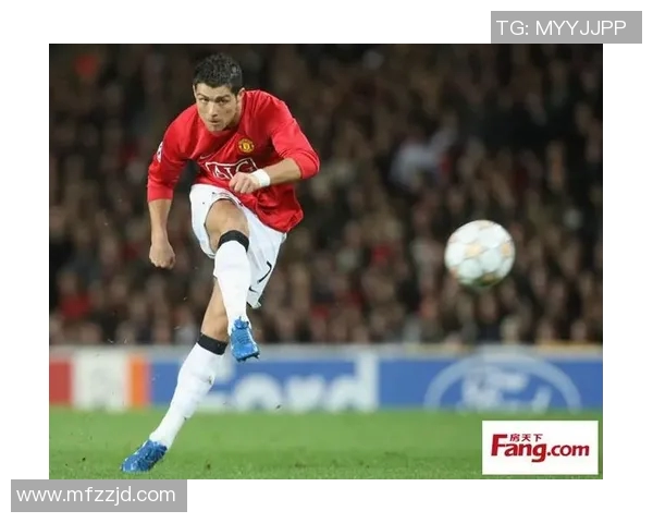 全球足球明星前五名精彩瞬间图片分享与解析