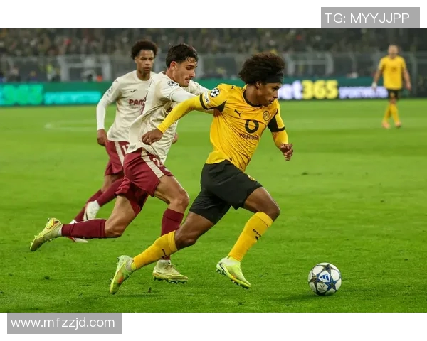 比利亚雷亚尔迎战明斯克迪纳摩强强对决引发球迷热情期待